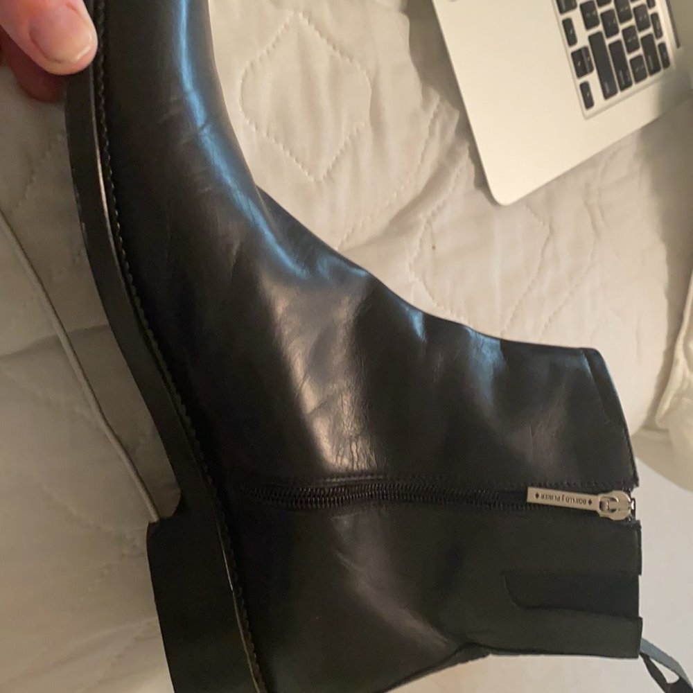 Donald J Pliner Boots